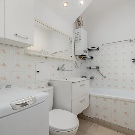 Park Zeromskiego Comfort By Bookinghost 아파트